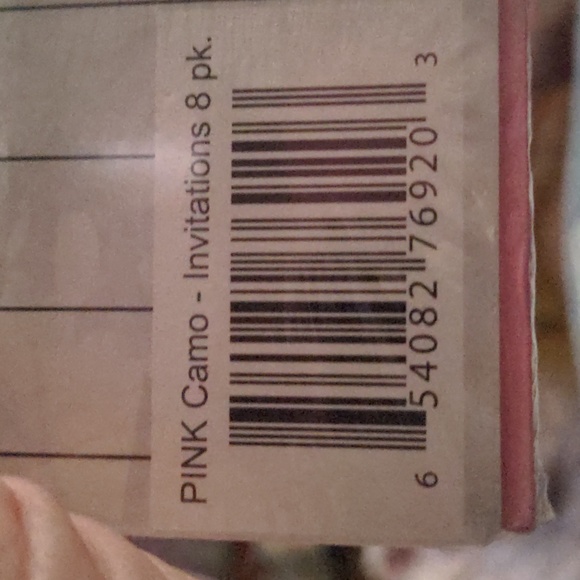 Pink Camo Invitations - Picture 3 of 3